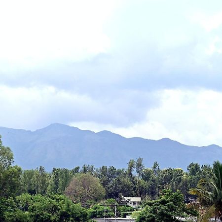 Hometown Sharu'S Inn A Luxury Hotel Chikmagalur Luaran gambar