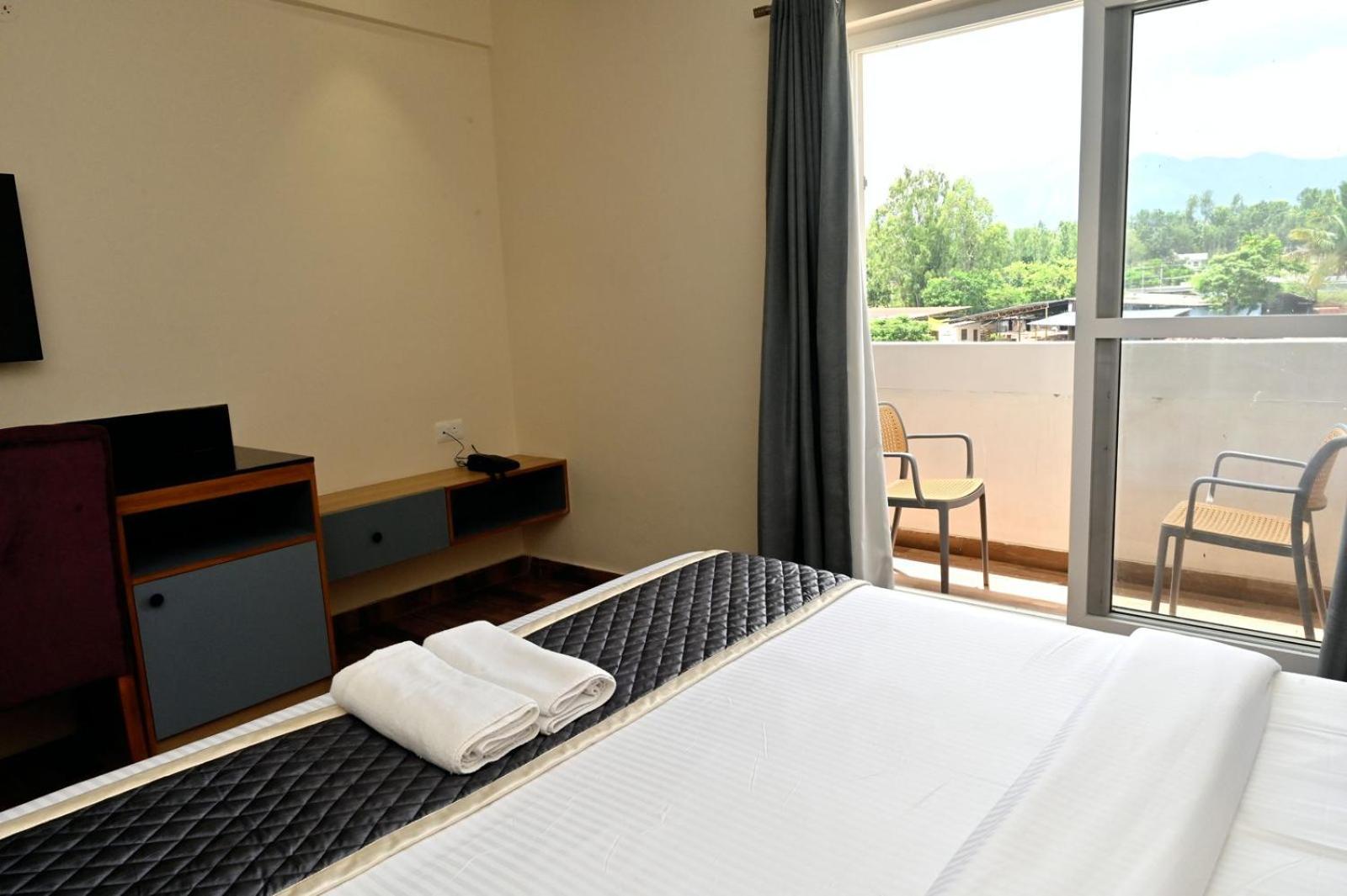 Hometown Sharu'S Inn A Luxury Hotel Chikmagalur Luaran gambar